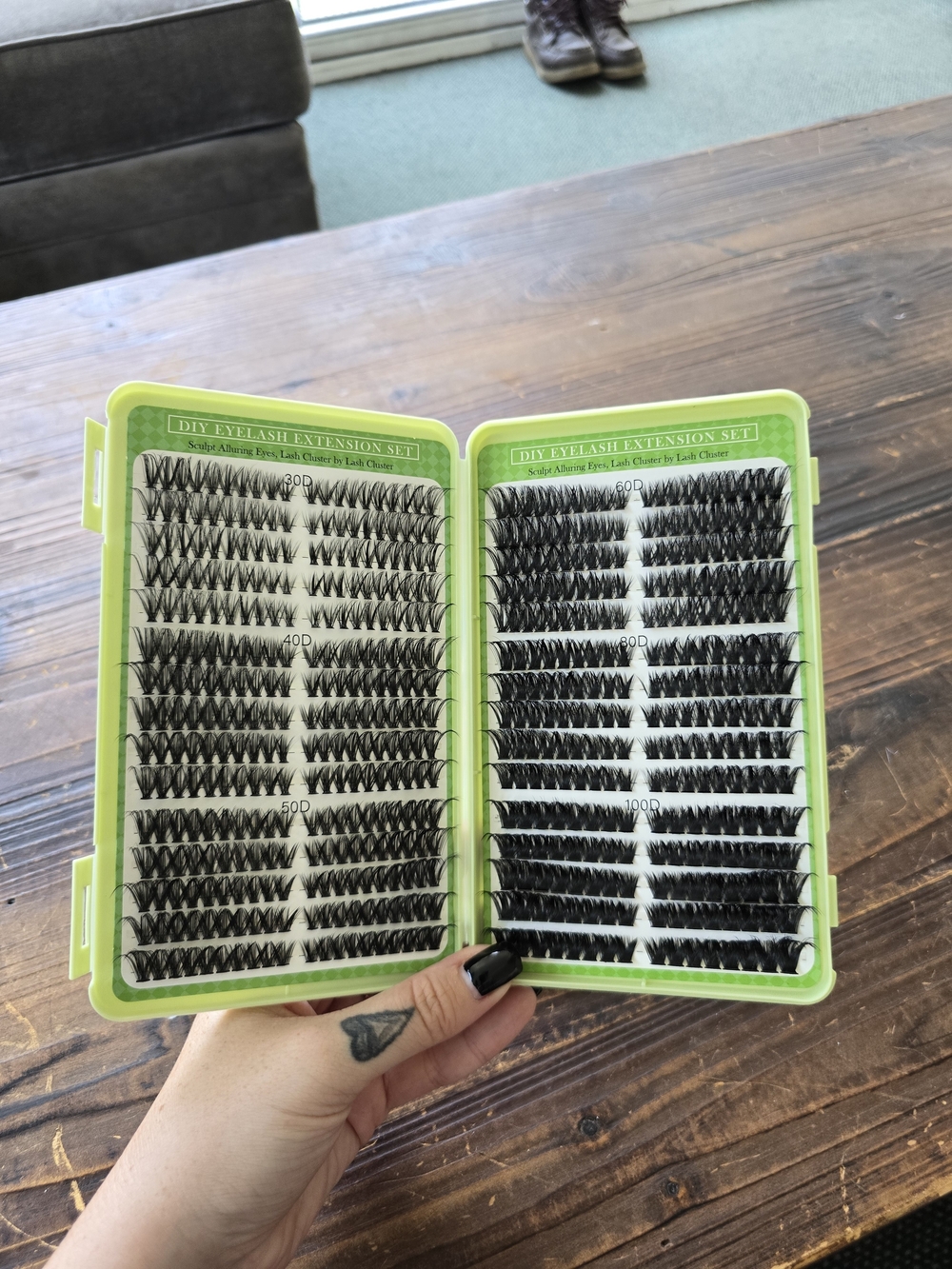 DIY Eyelash Extension Cluster Tray - Black